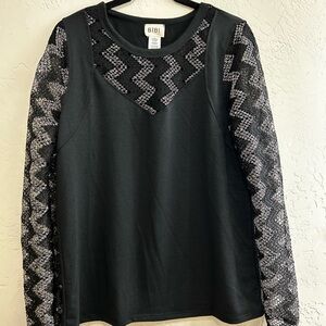 BiBi Black Top with Gray Zigzag Sleeves